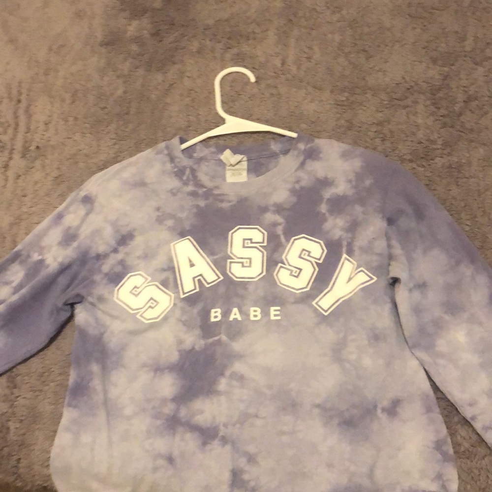 long sleeve cropped shirt